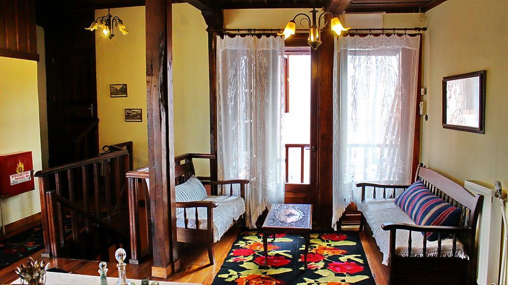Varosi Guesthouse Edessa Buitenkant foto
