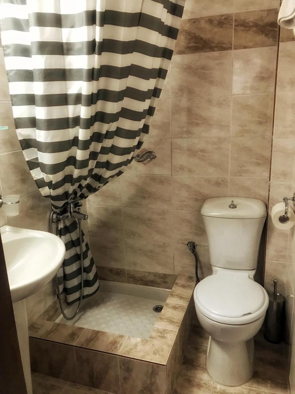 Varosi Guesthouse Edessa Buitenkant foto