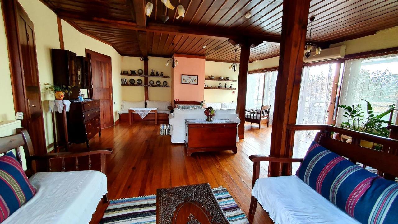 Varosi Guesthouse Edessa Buitenkant foto
